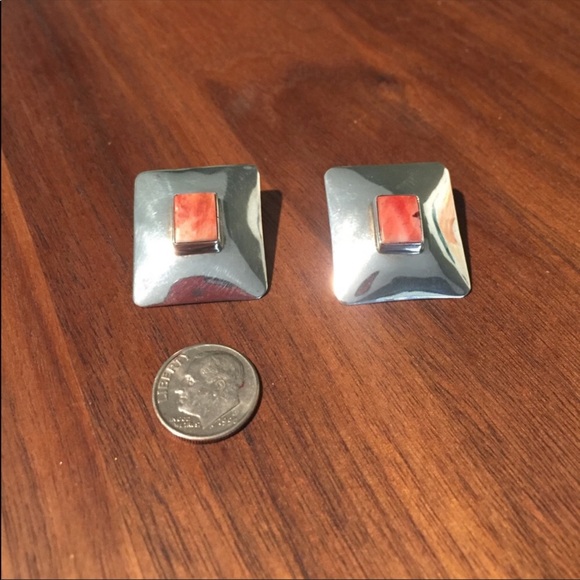 Vintage Spiny Oyster and Sterling Silver Earrings - Picture 3 of 4